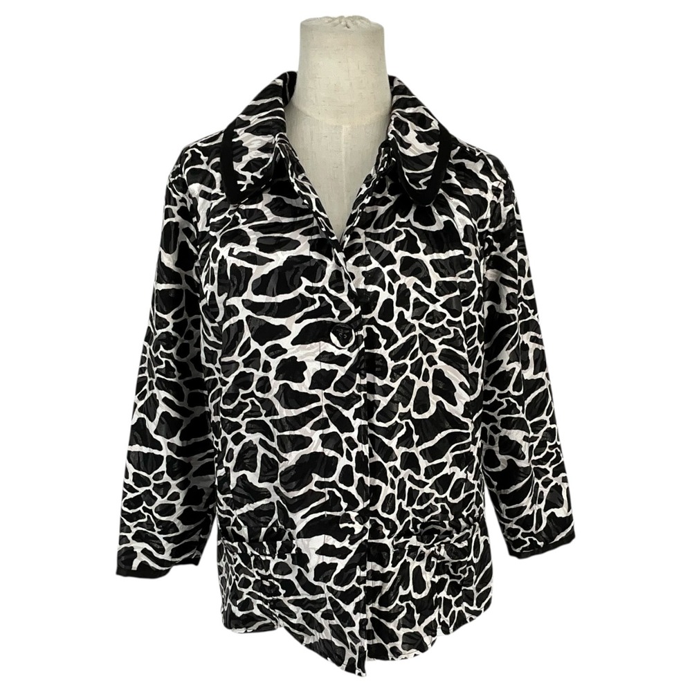 Chicos Giraffe Print Jacket Black White Animal Crinkle Button Front 3 XL US 16‎